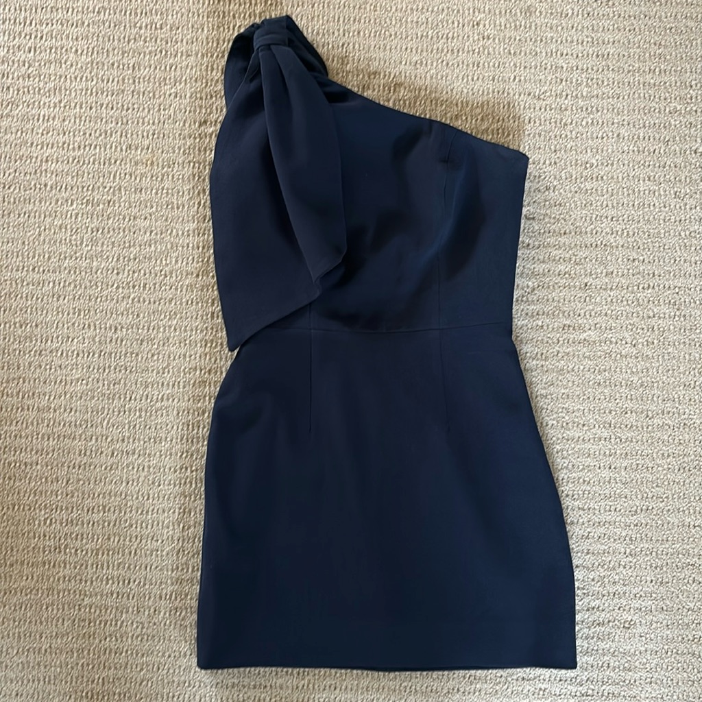 One Shoulder Navy Crepe Body Con Dress